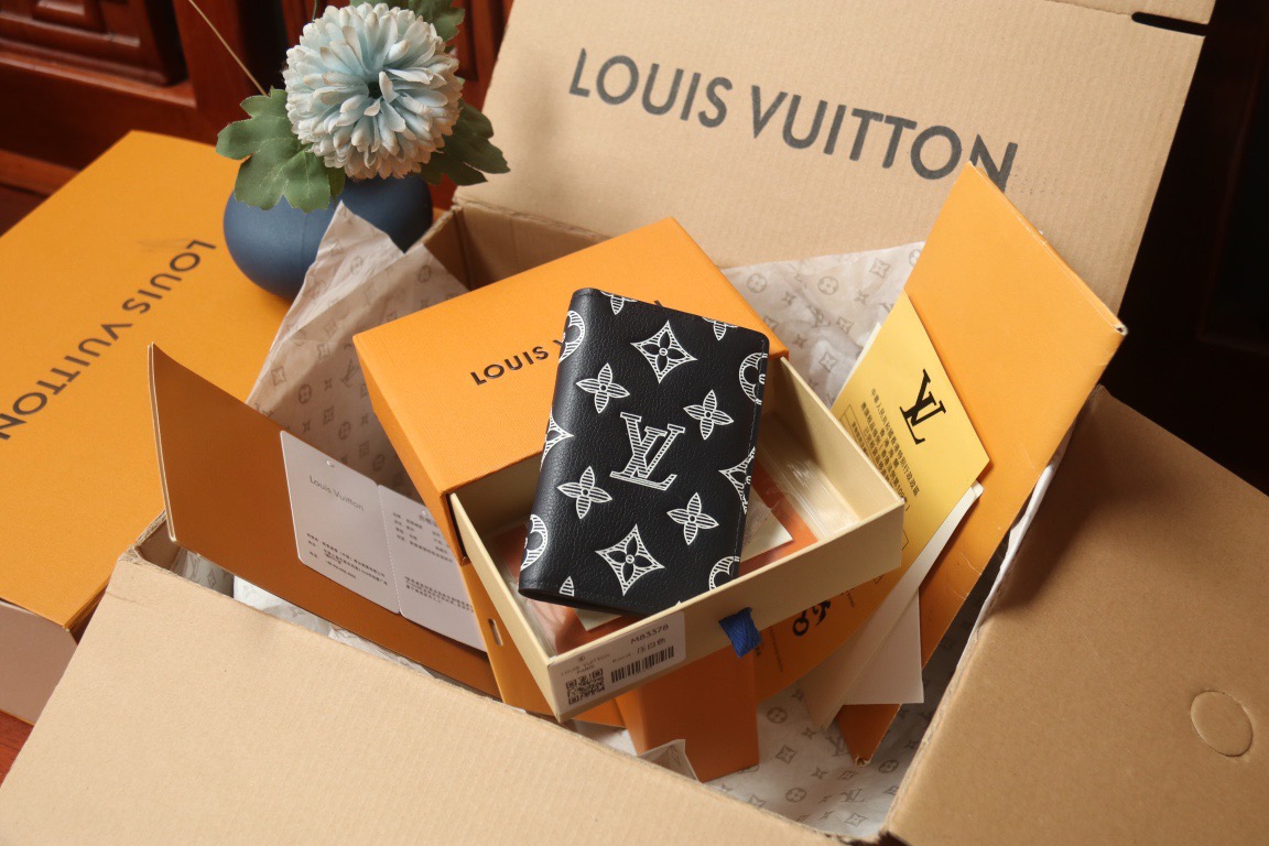 L*ouis V*uitton Top Bag