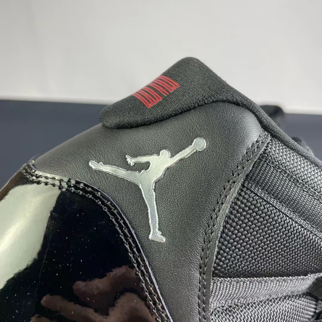 NIKE Air Jordan 11（）