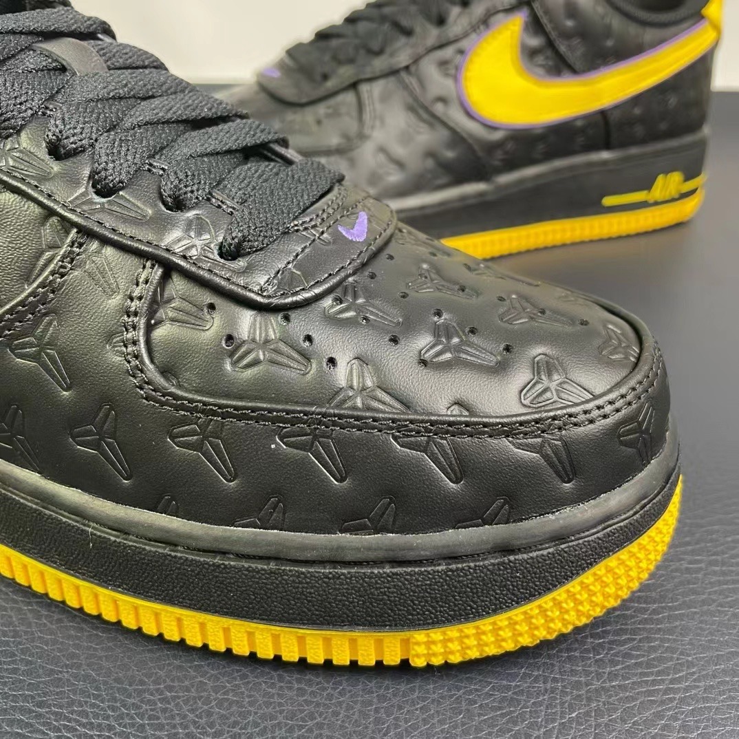 from Nike Air Force 1 07