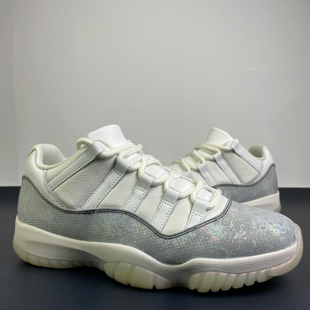 NIKE Air Jordan 11()