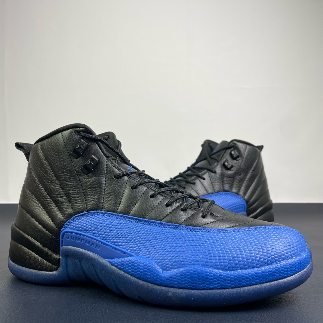 Air Jordan 12
