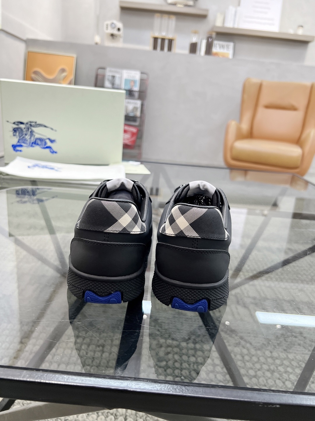 Men B*rberry Sneaker （）