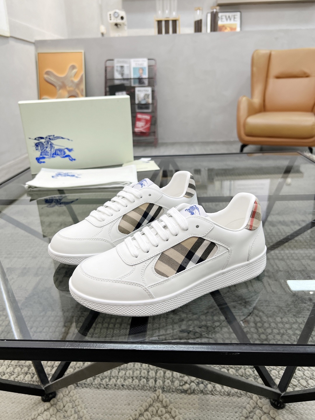 Men B*rberry Sneaker （）