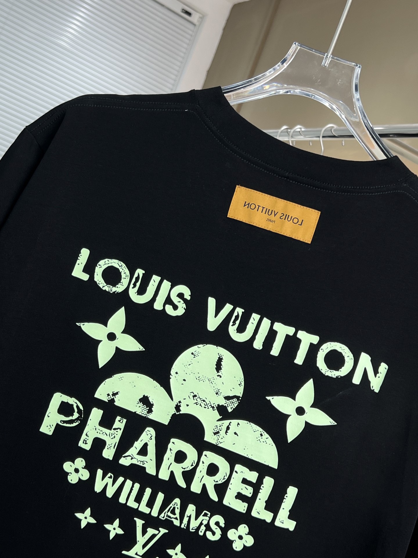 Men Women T-shirt Top Quality