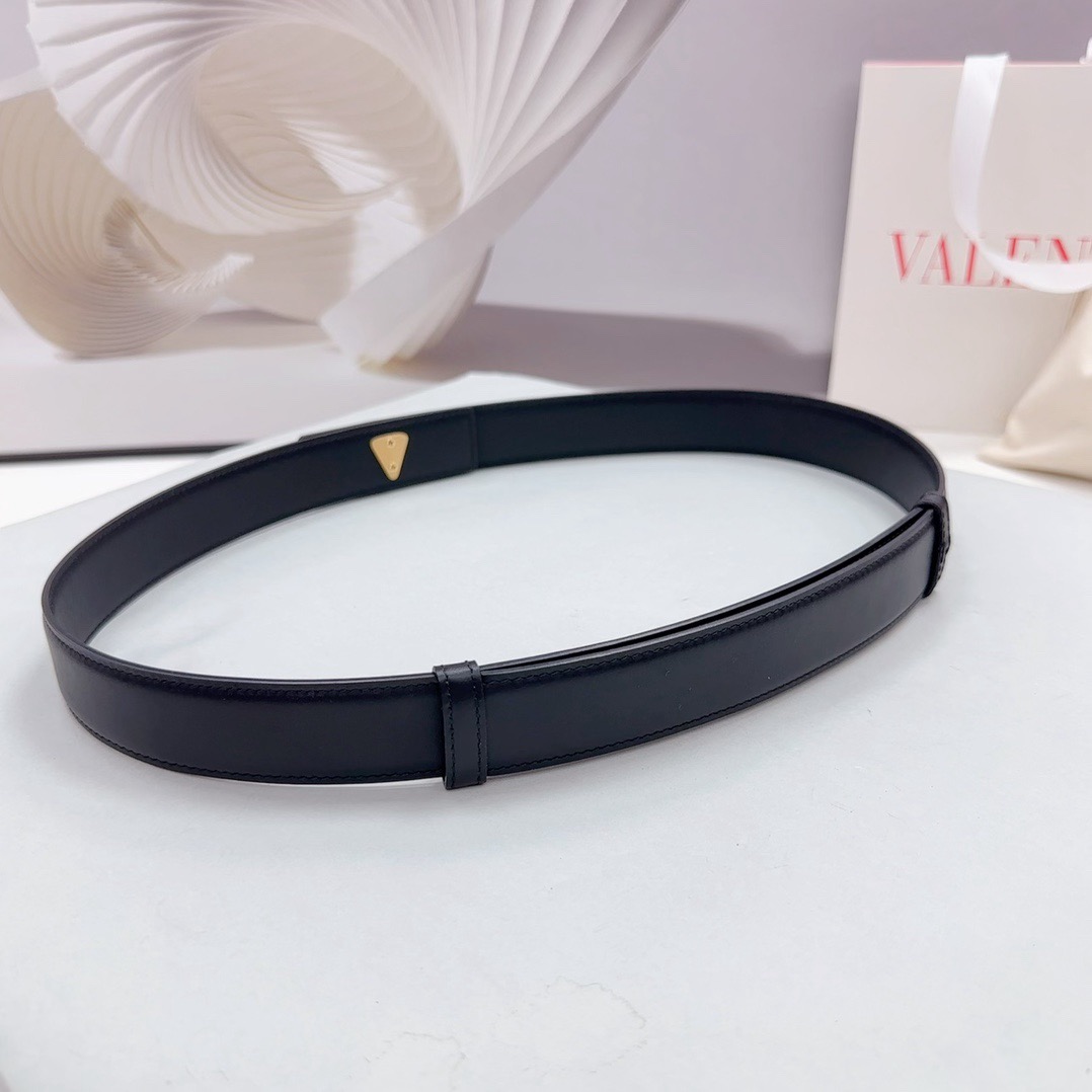 V*alentino Belts Top Quality
