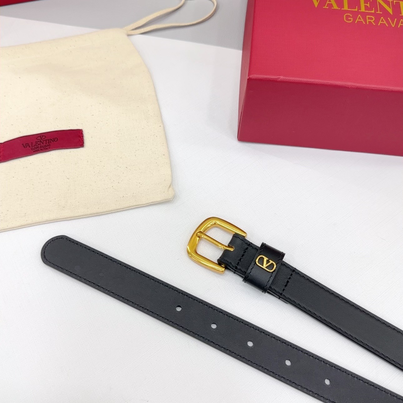 V*alentino Belts Top Quality