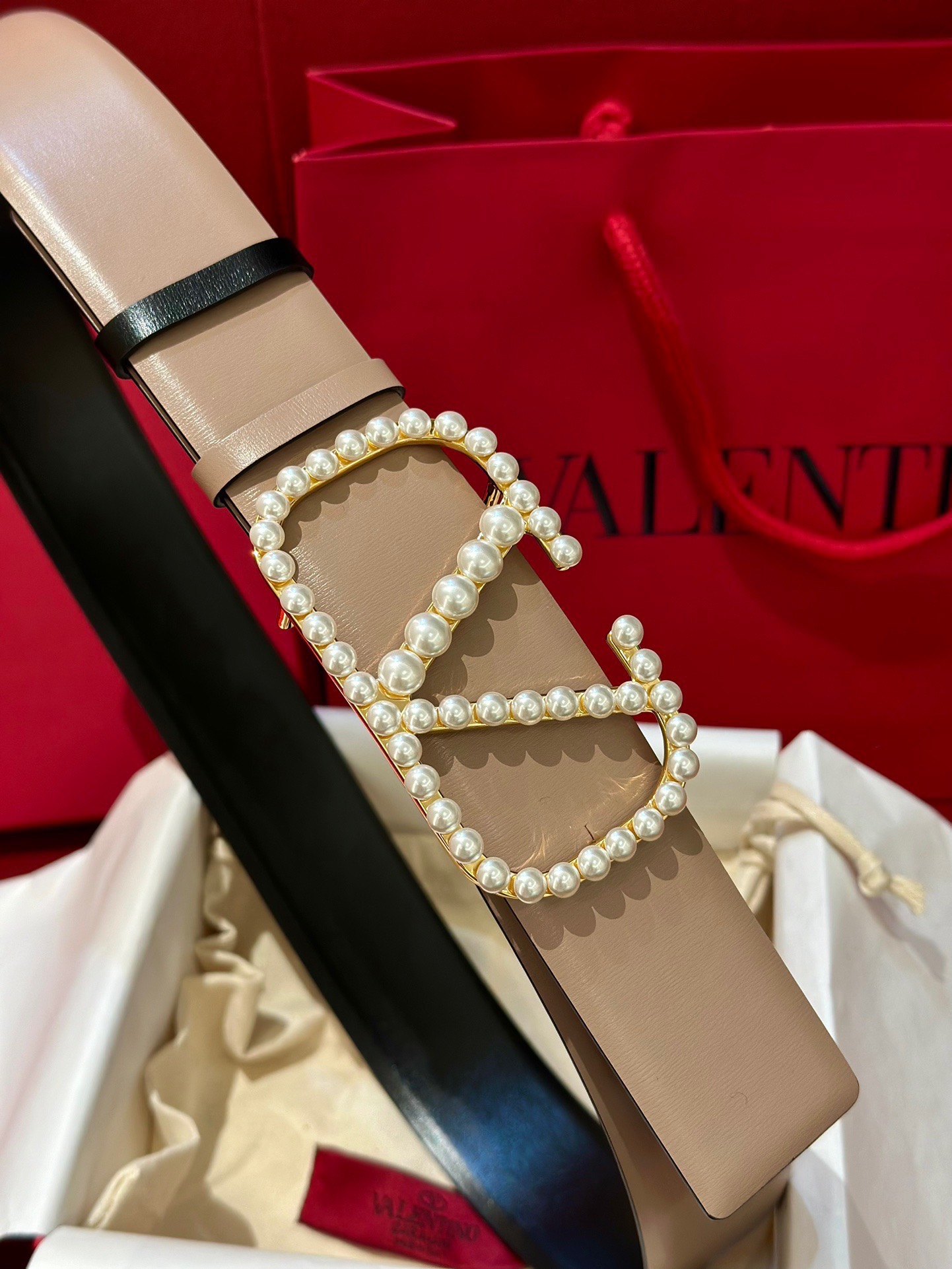 V*alentino Belts Top Quality