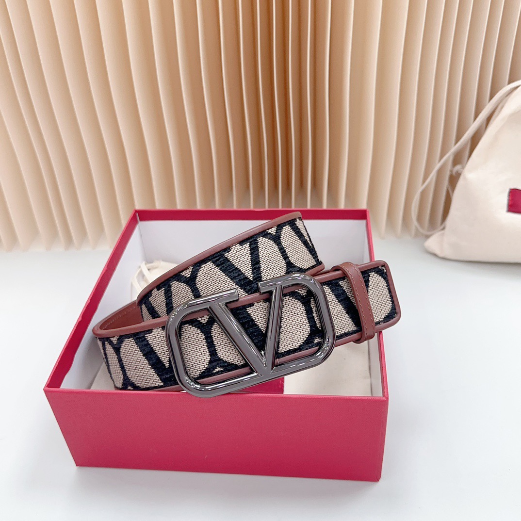V*alentino Belts Top Quality