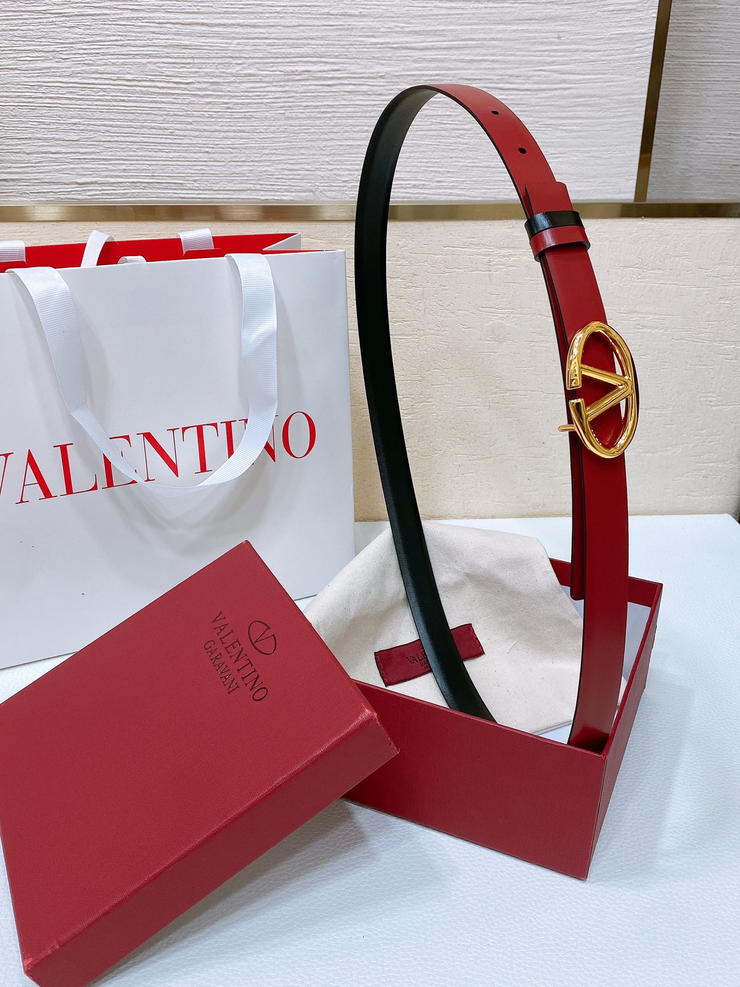 V*alentino Belts Top Quality