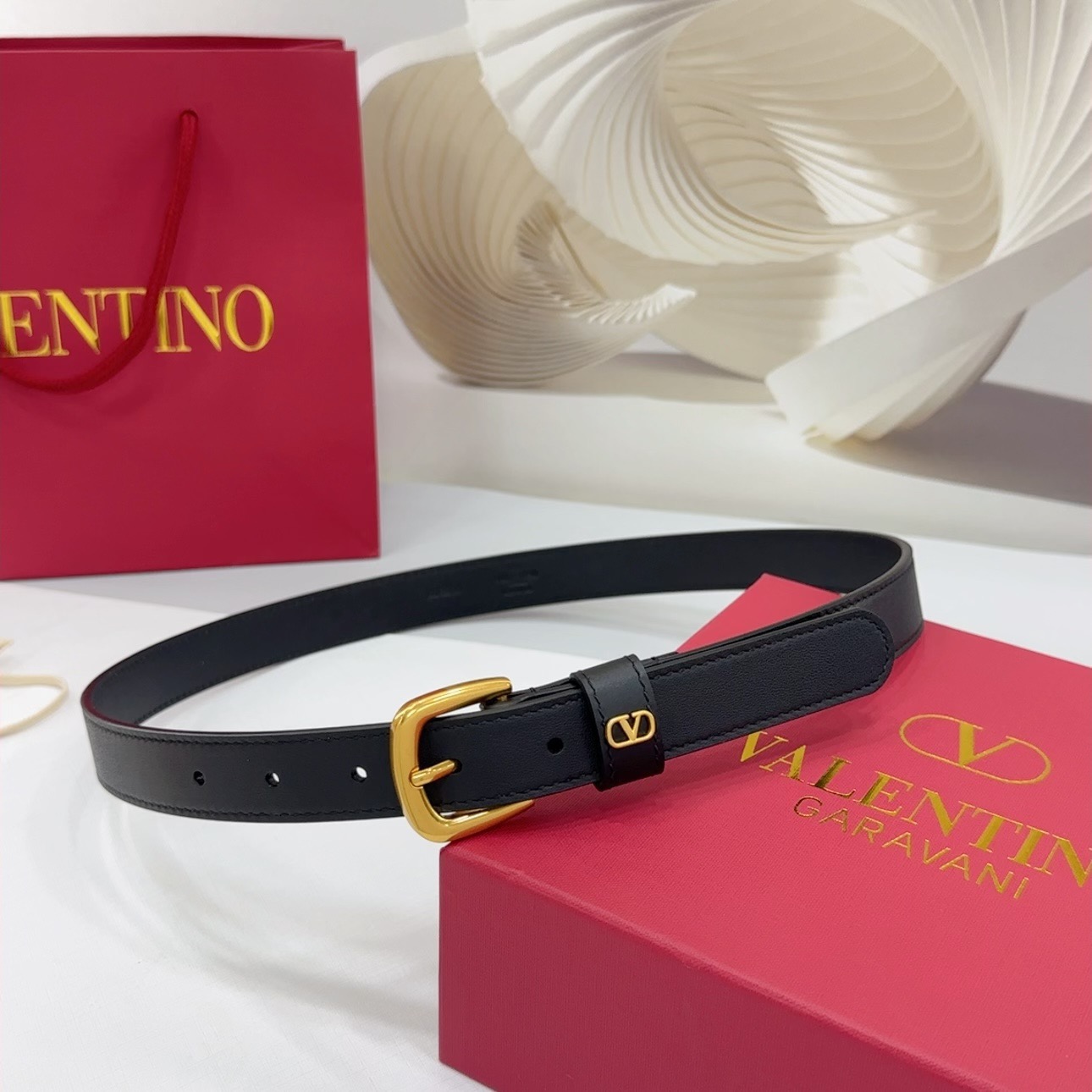 V*alentino Belts Top Quality