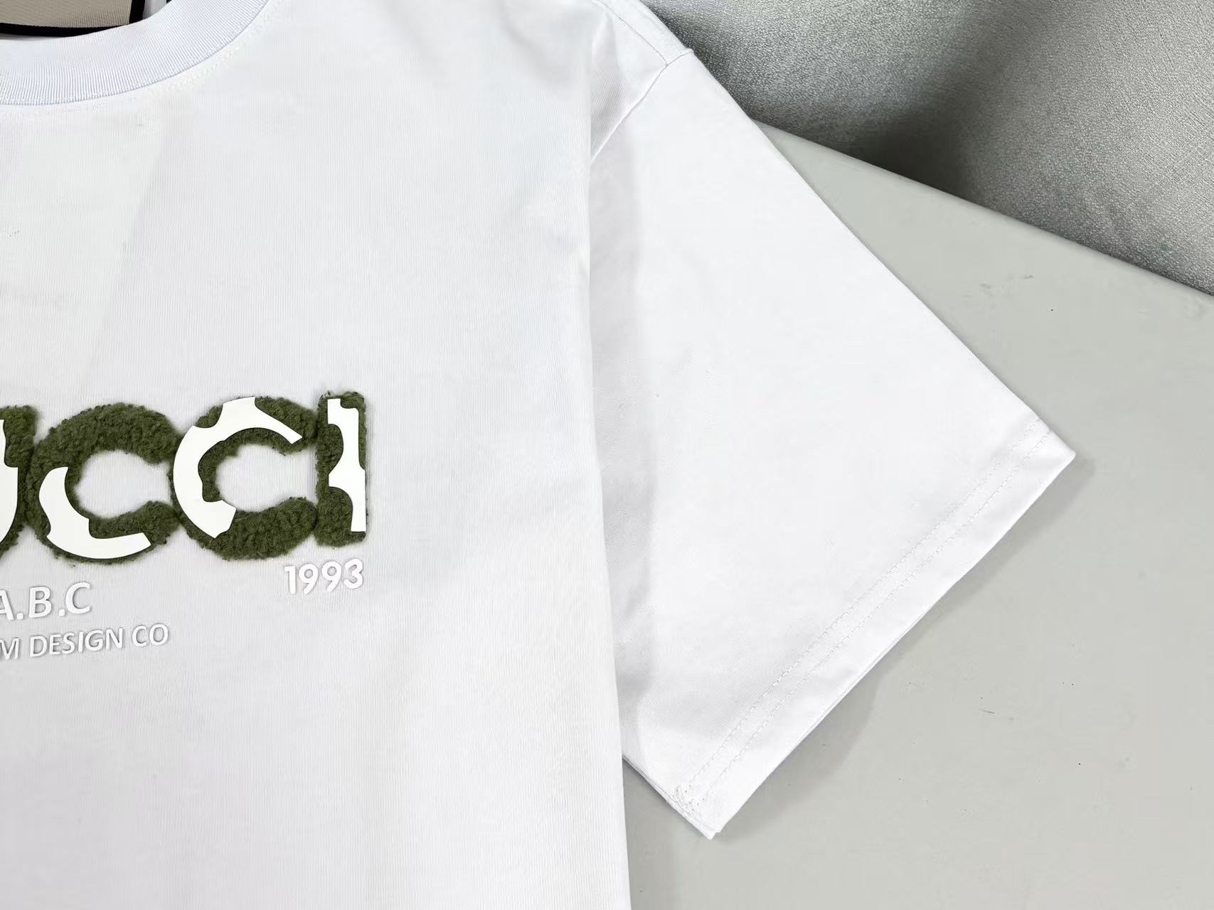 Men Women T-shirt Top Quality