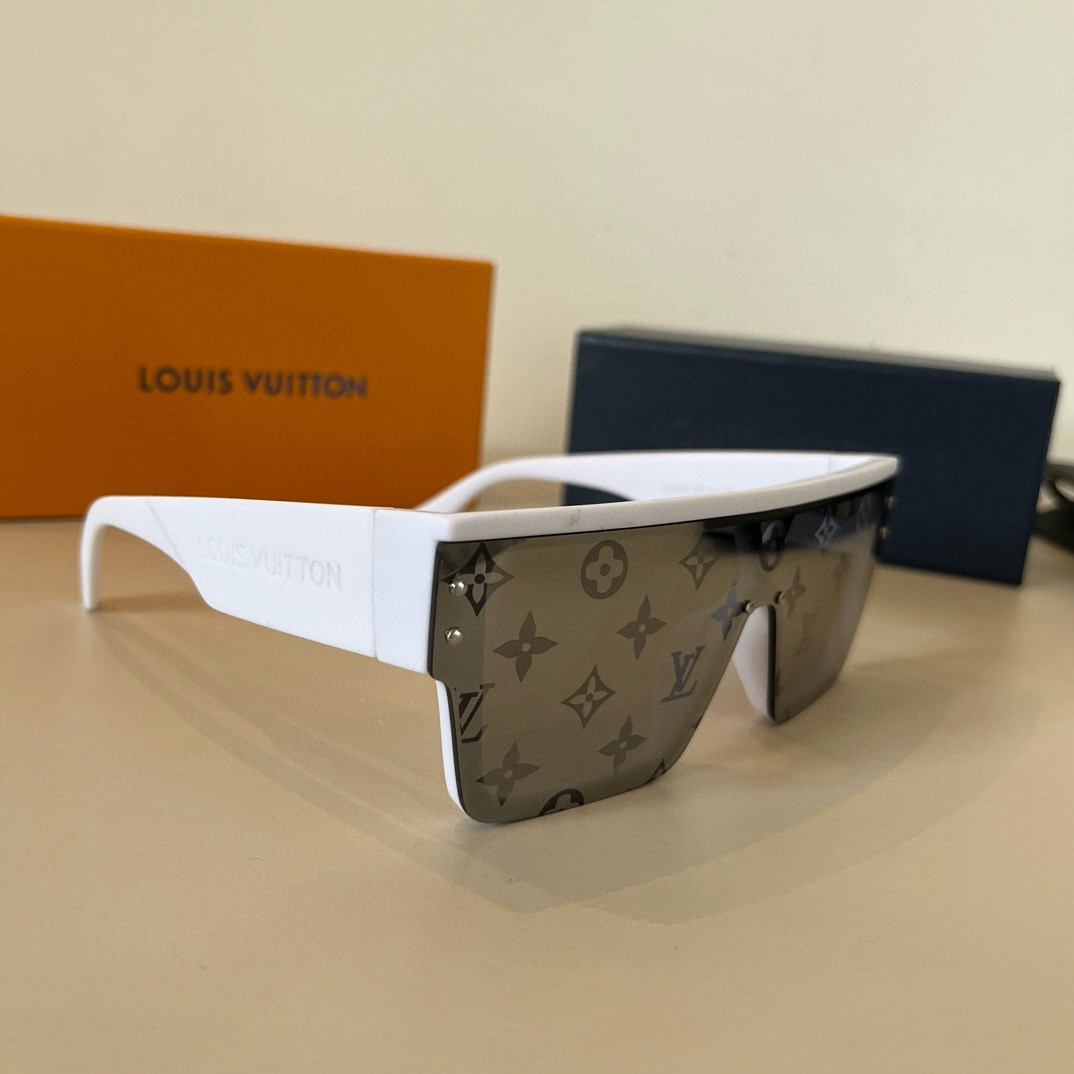 L*ouis V*uitton Glasses