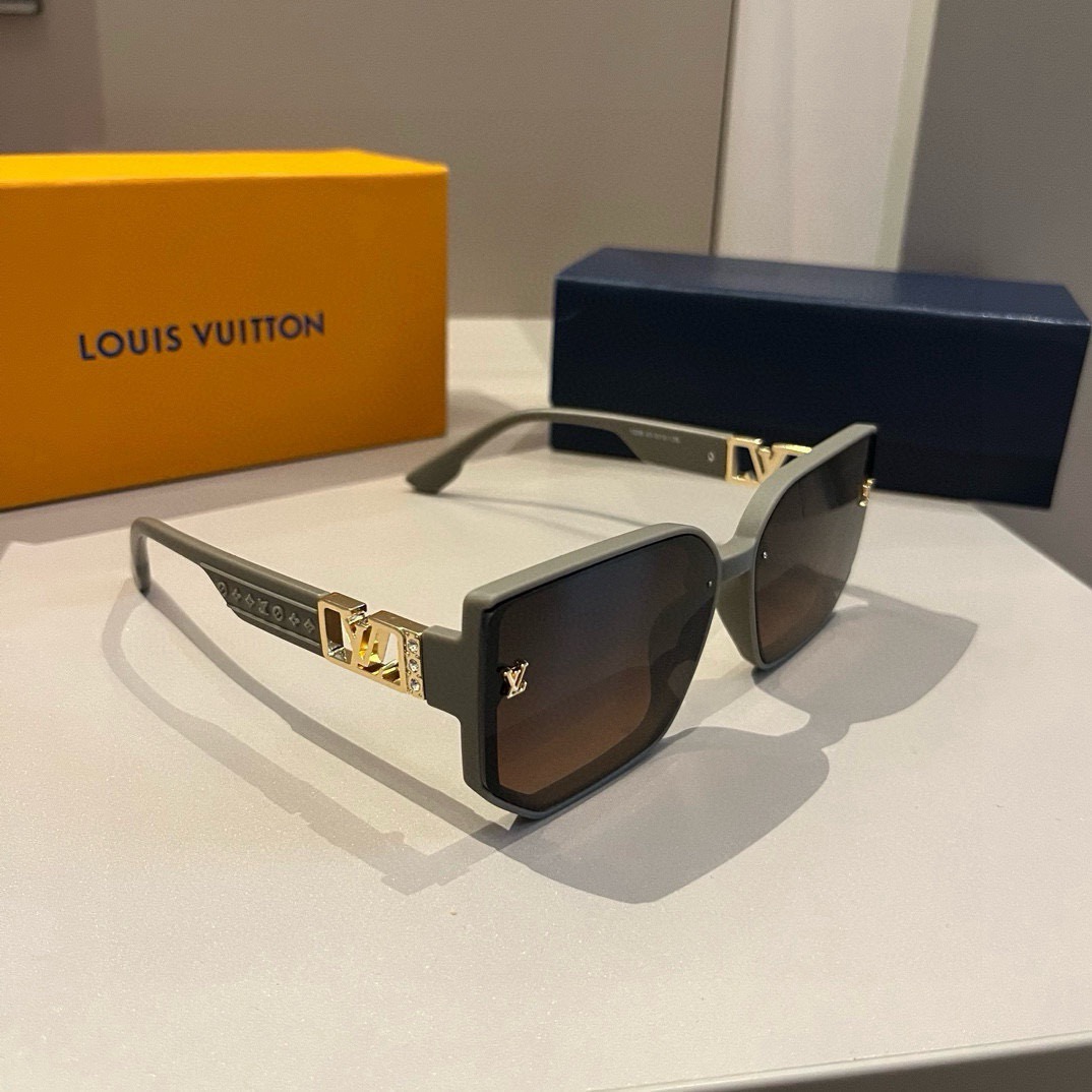 L*ouis V*uitton Glasses