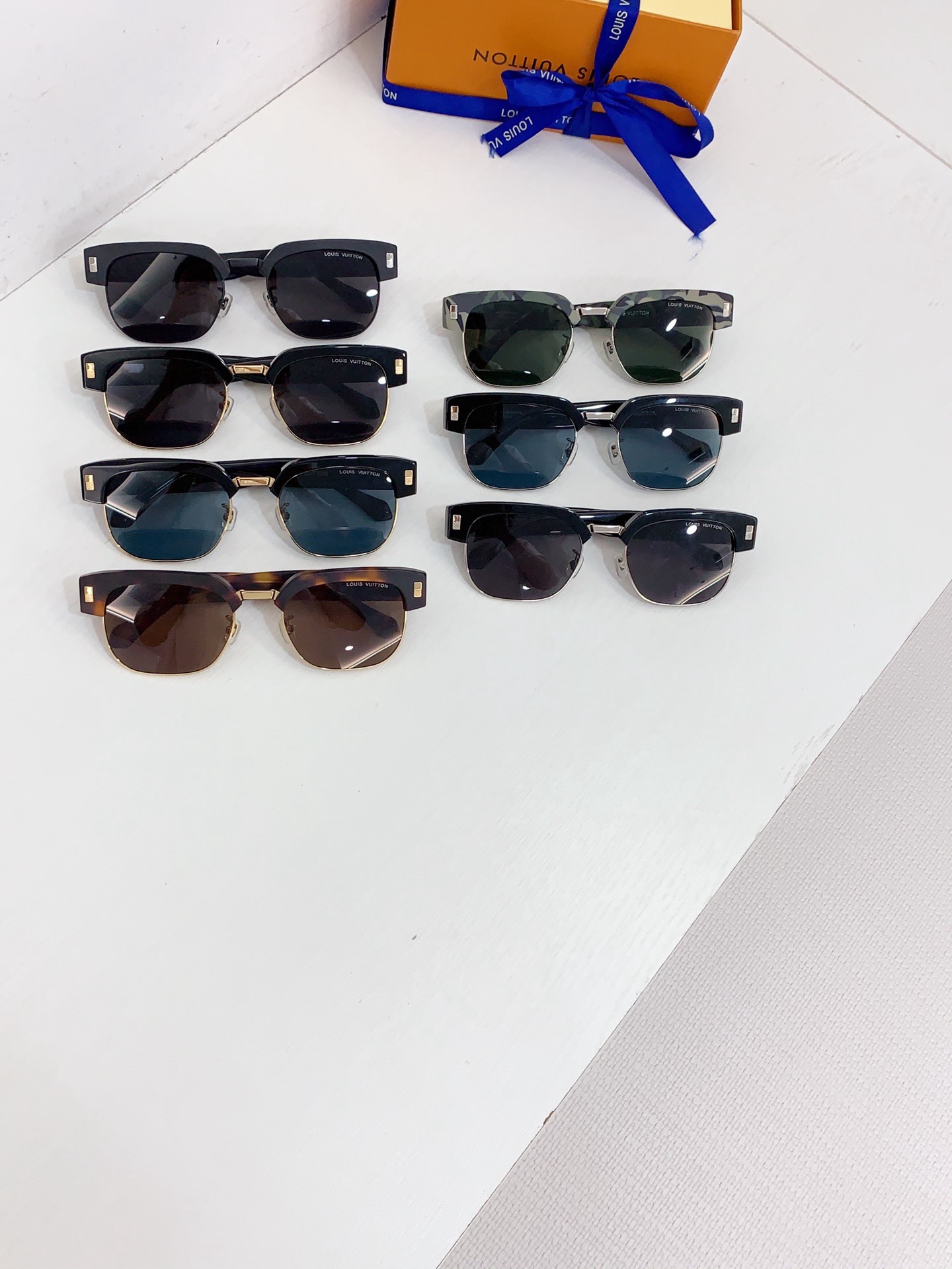 L*ouis V*uitton Glasses