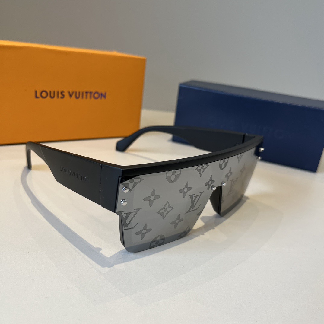 L*ouis V*uitton Glasses