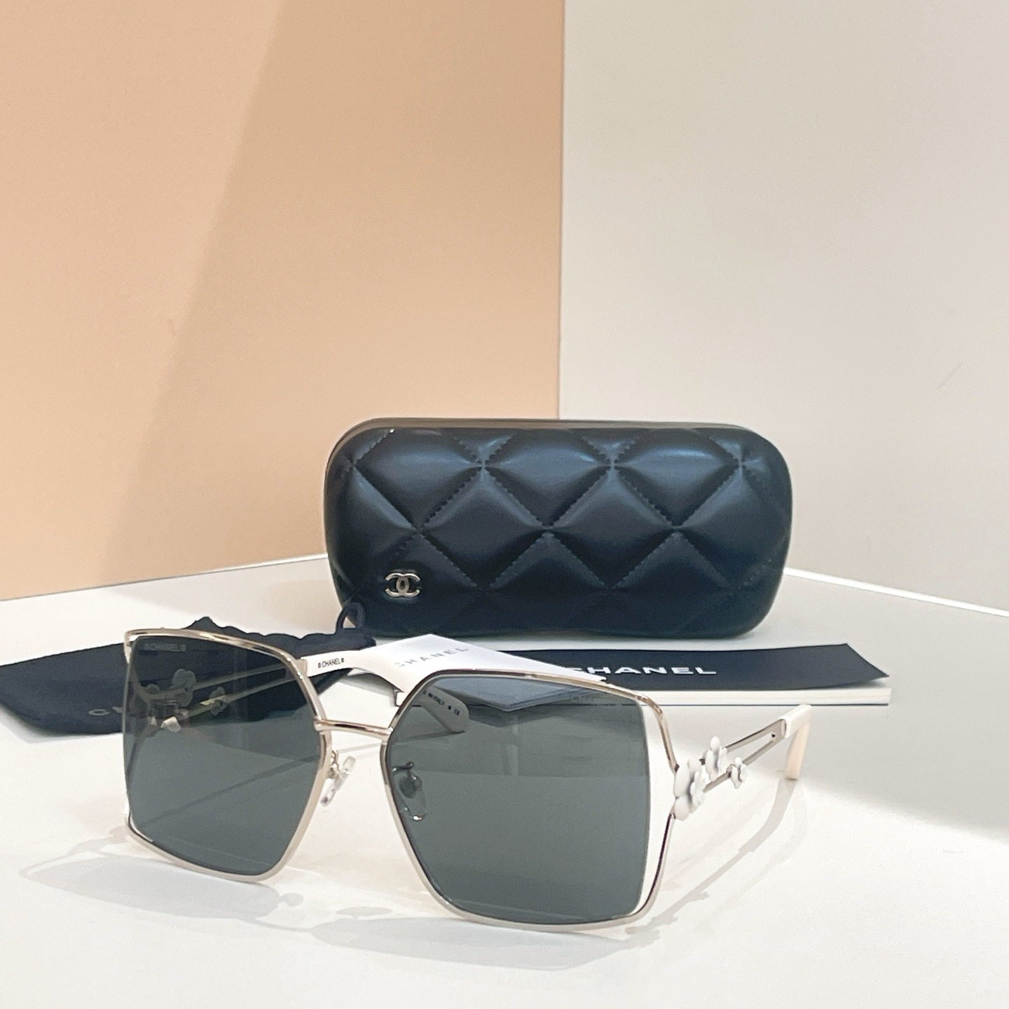 Top Quality C*hanel Glasses