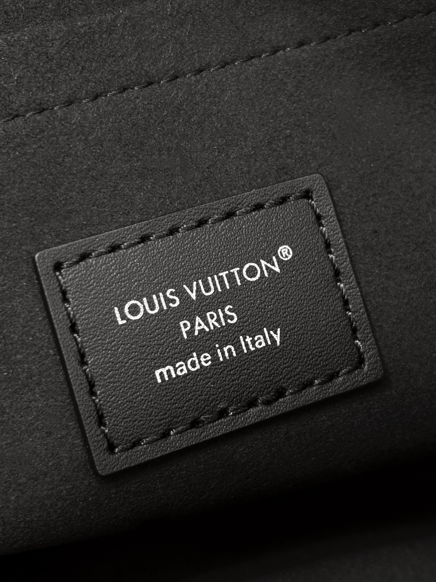 L*ouis V*uitton Top Bag