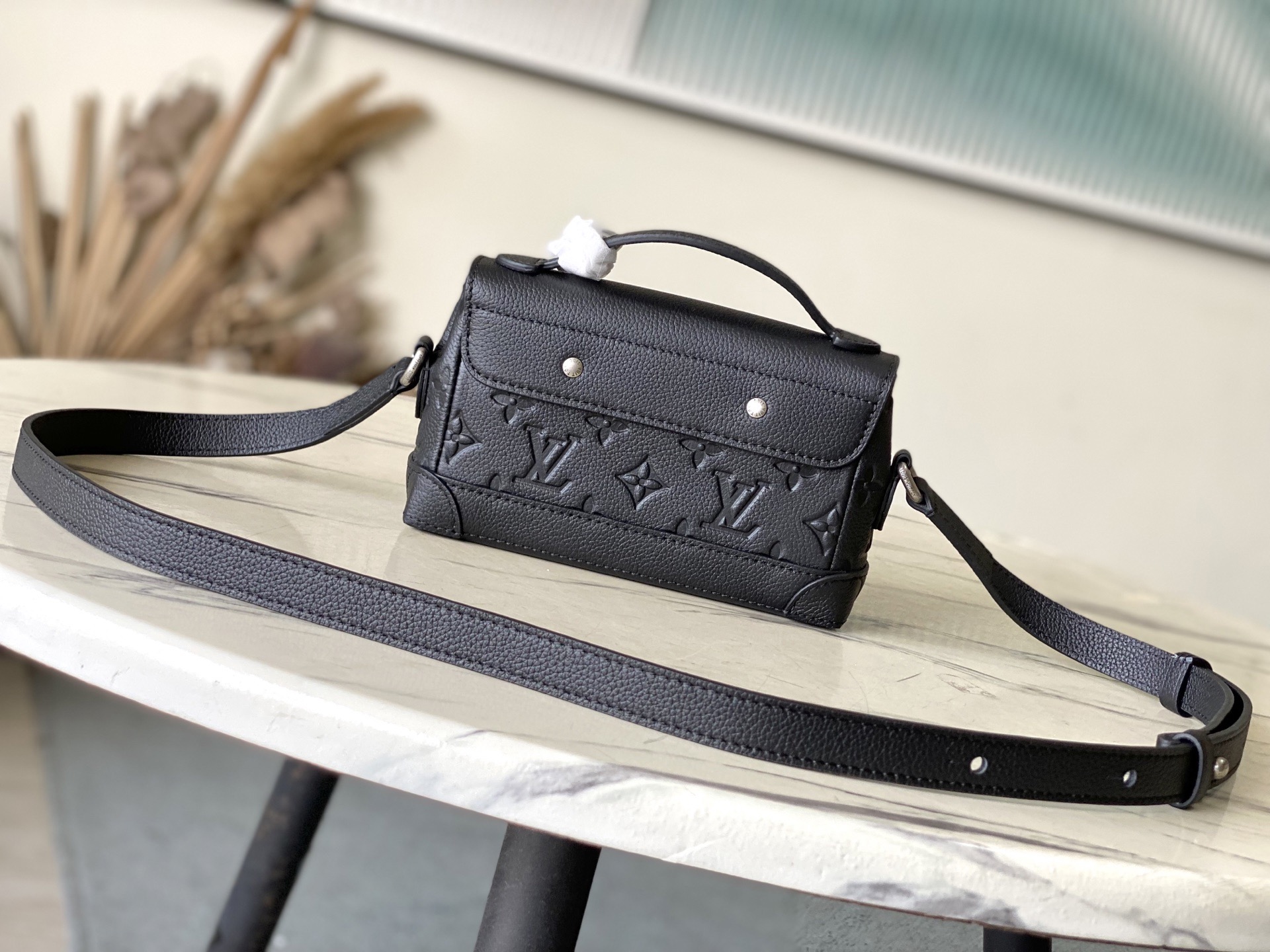 L*ouis V*uitton Top Bag