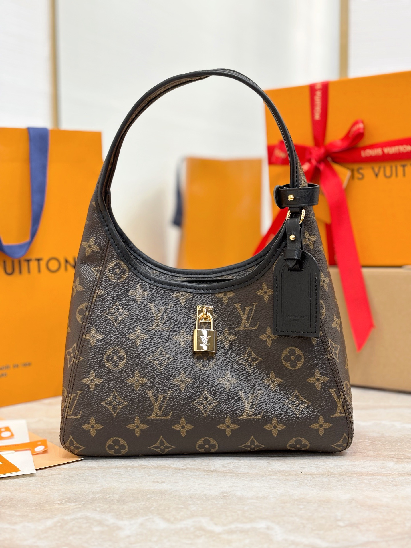 L*ouis V*uitton Top Bag