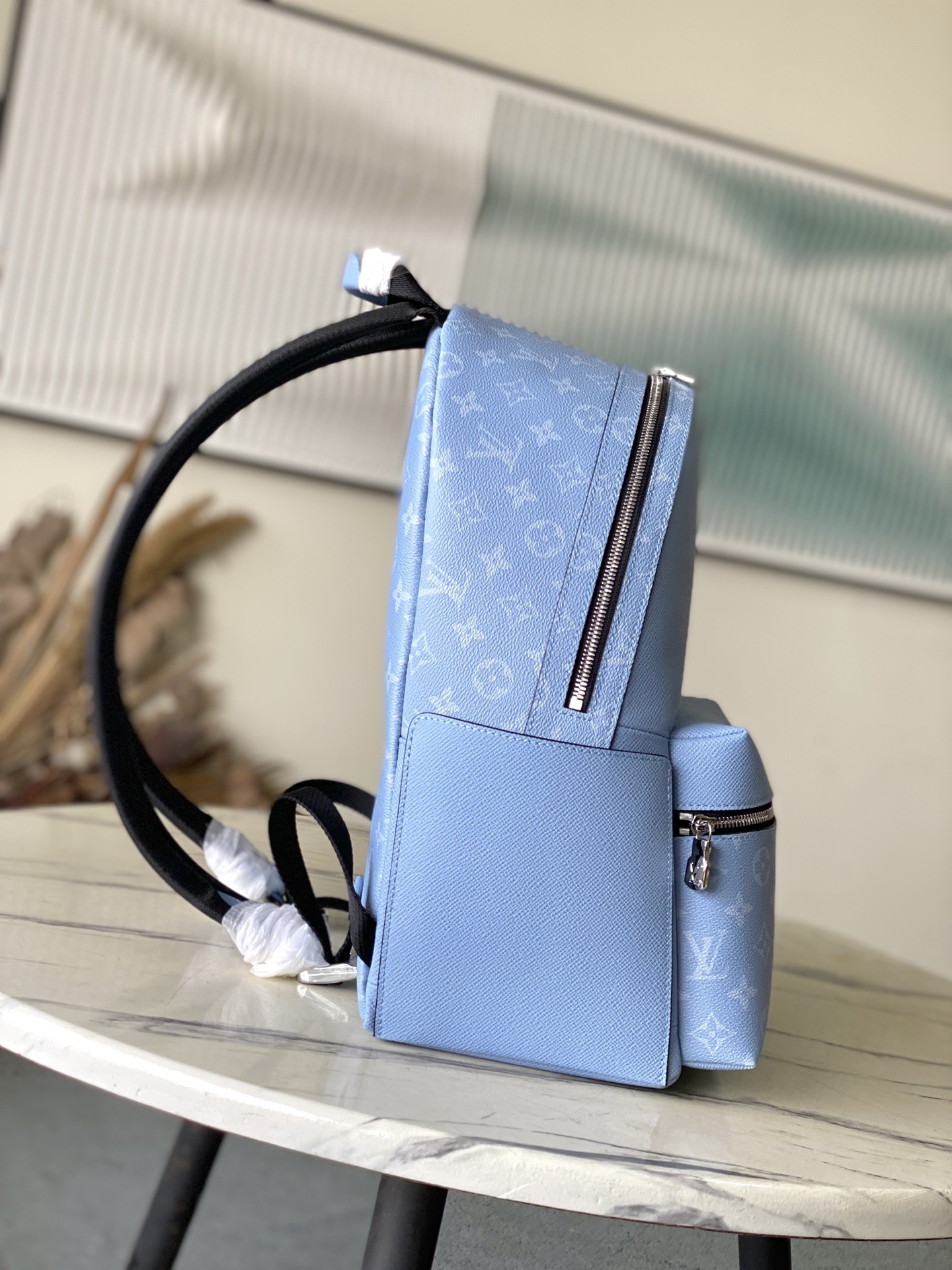 L*ouis V*uitton Top Bag