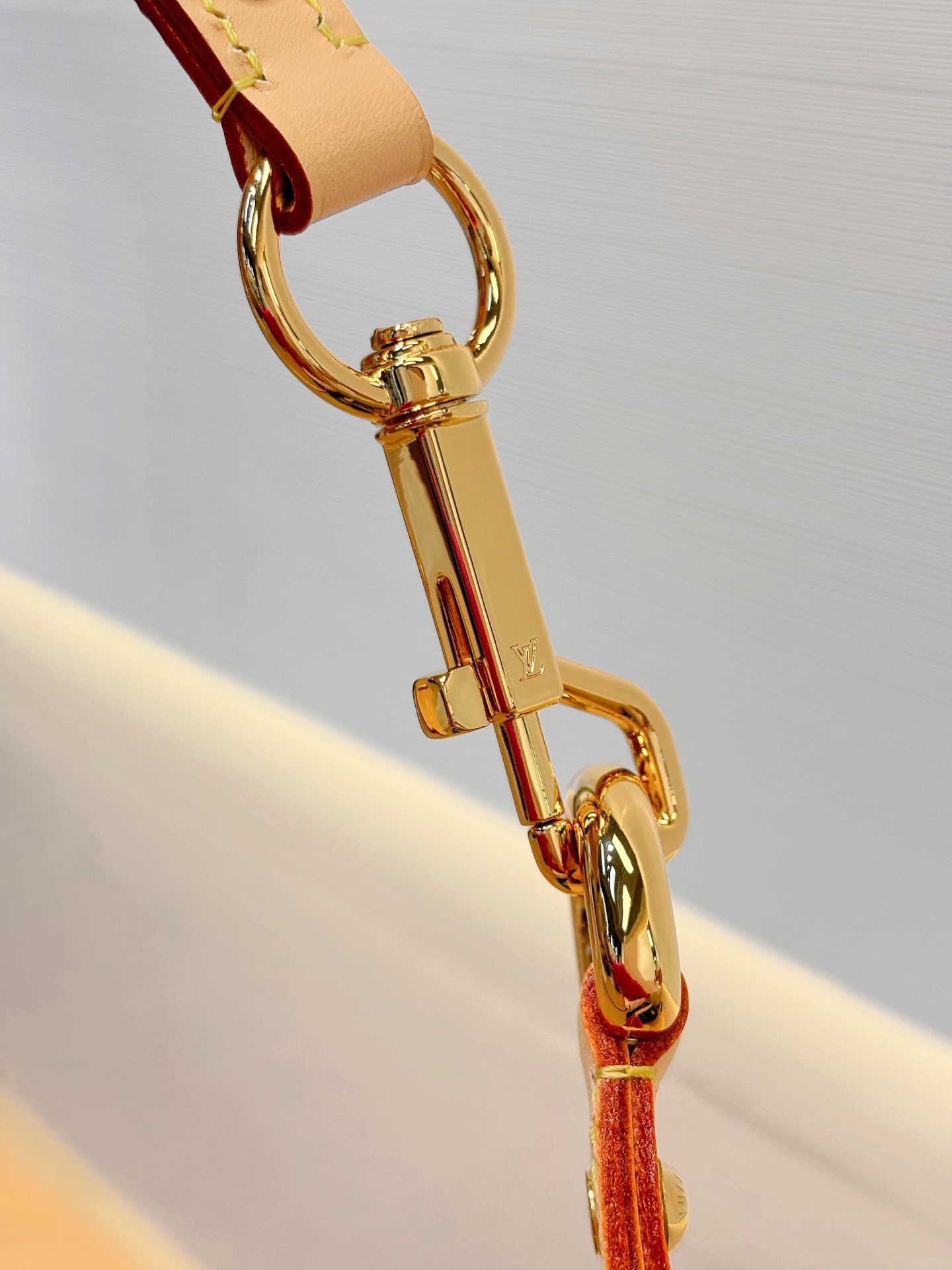 L*ouis V*uitton Top Bag