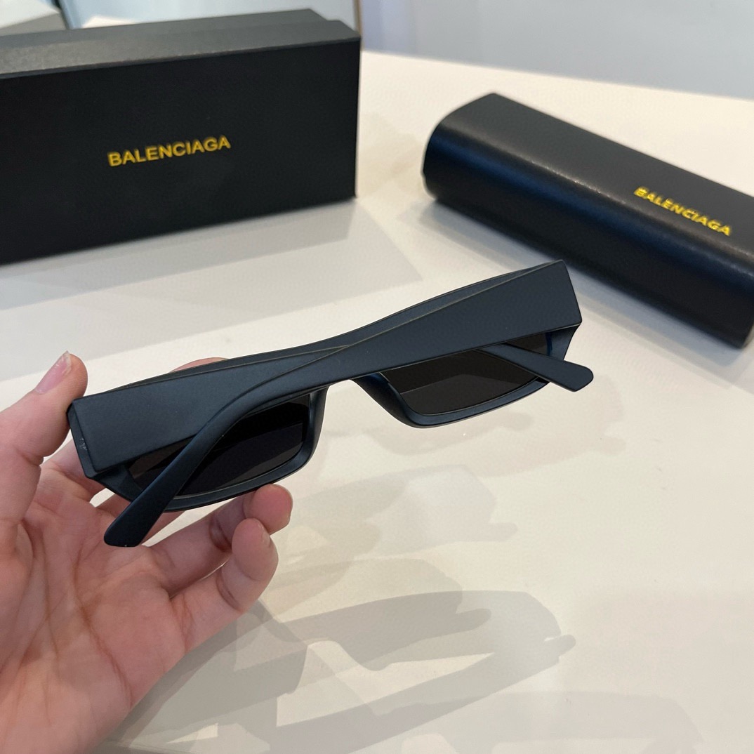 Top Quality B*alenciaga Glasses