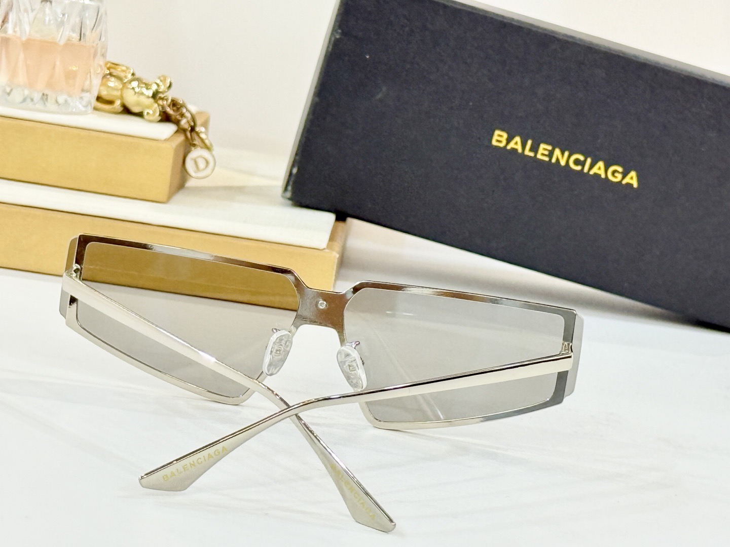 Top Quality B*alenciaga Glasses