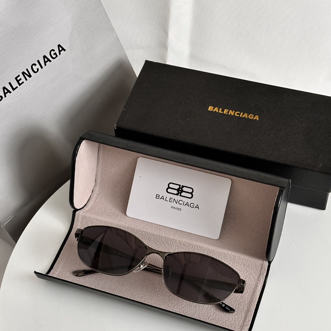 Top Quality B*alenciaga Glasses