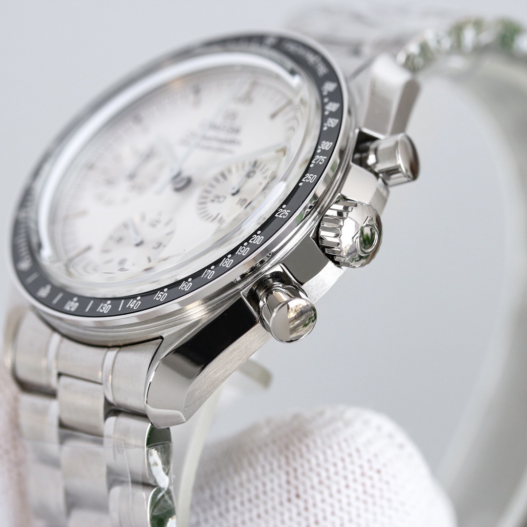 Top Quality 0*mega Watches