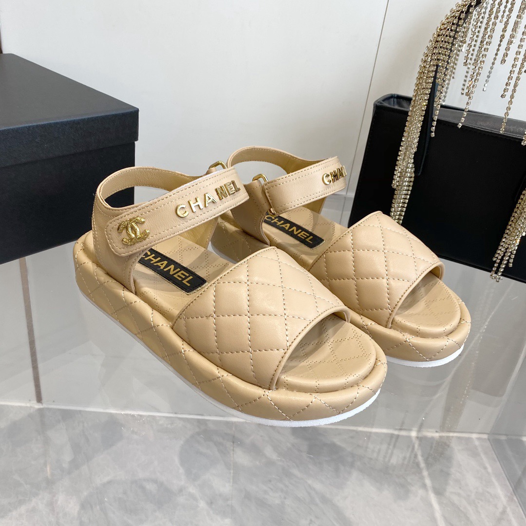 Women Top Quality C*hanel shoes