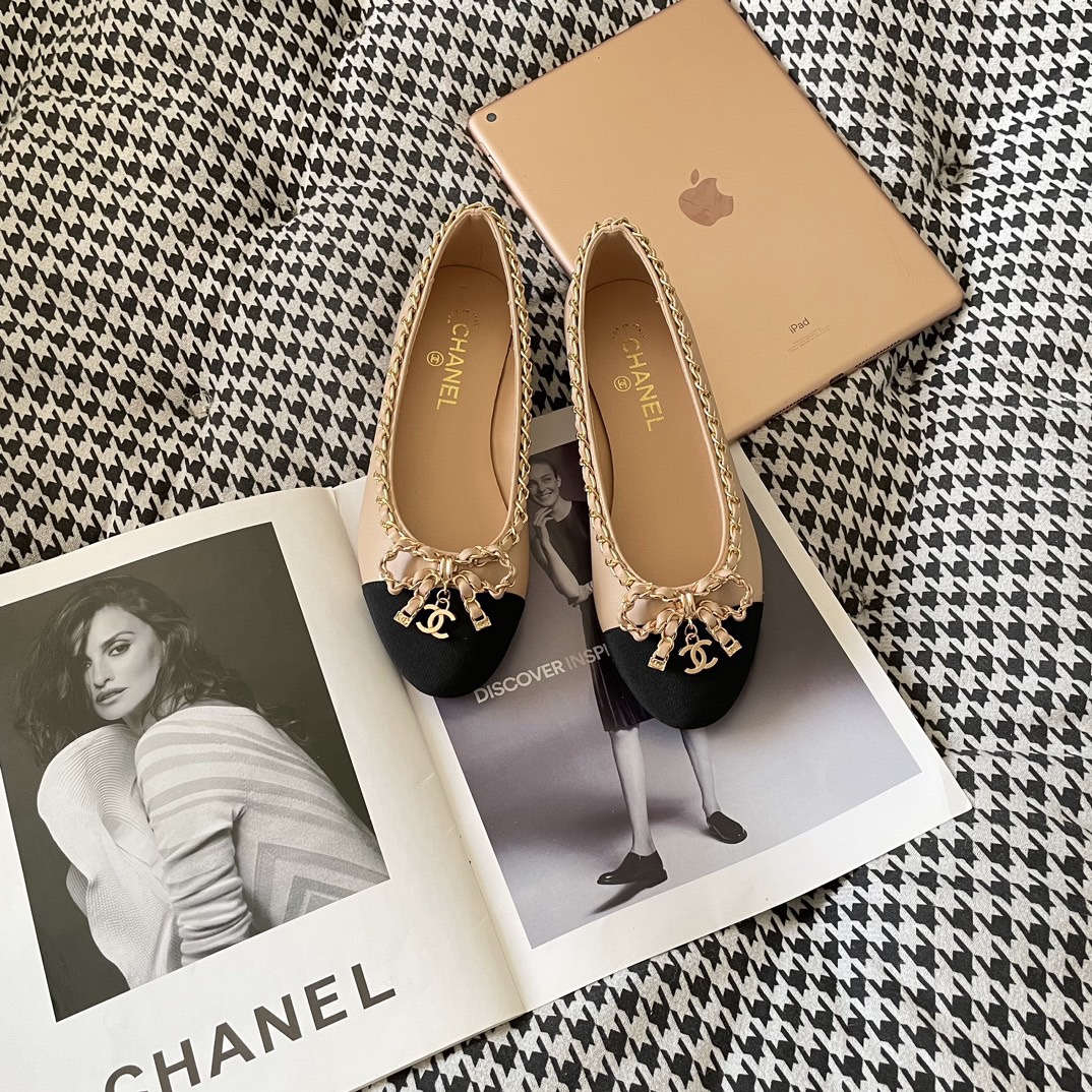 Women Top Quality C*hanel shoes