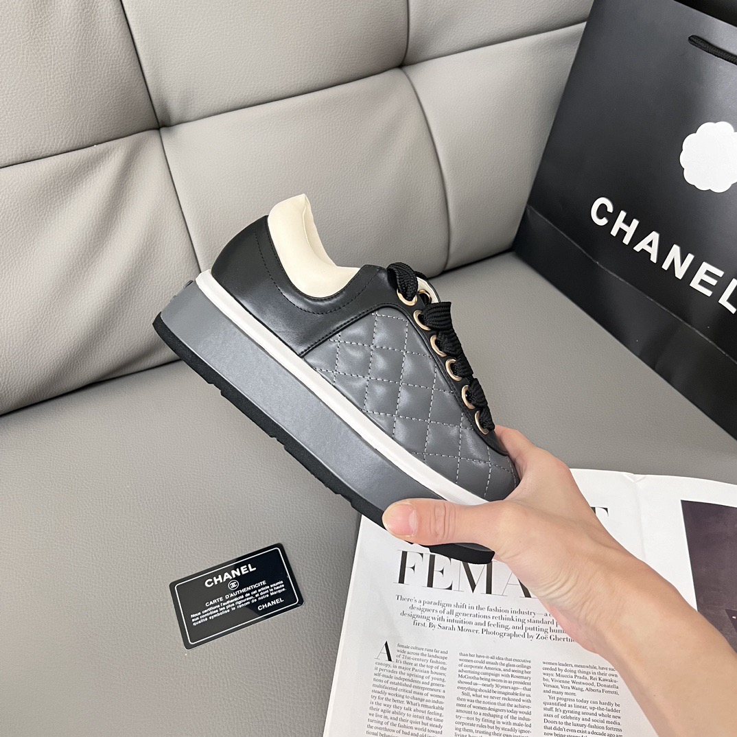 Women Top Quality C*hanel shoes