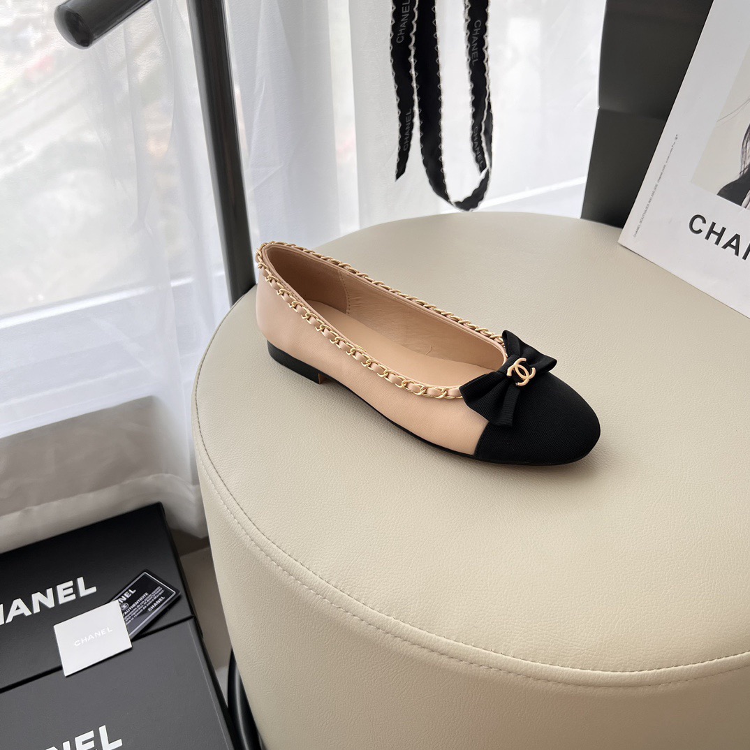 Women Top Quality C*hanel shoes