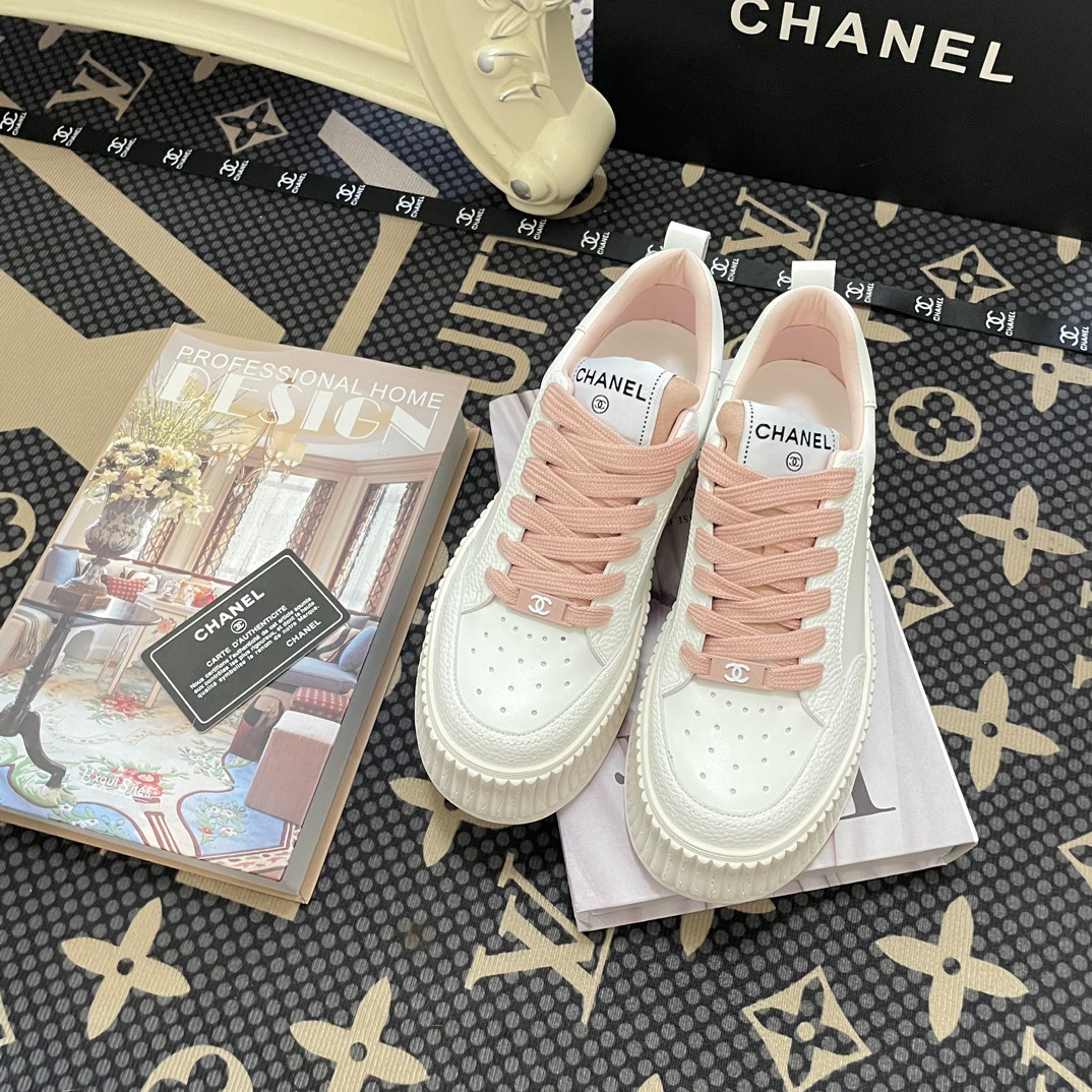 Women Top Quality C*hanel shoes
