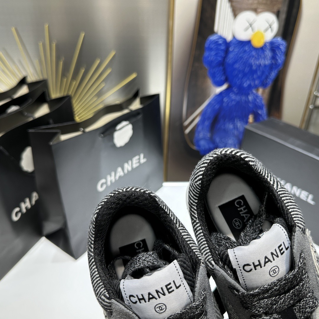 Women Top Quality C*hanel shoes