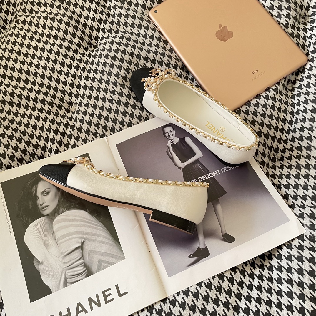 Women Top Quality C*hanel shoes