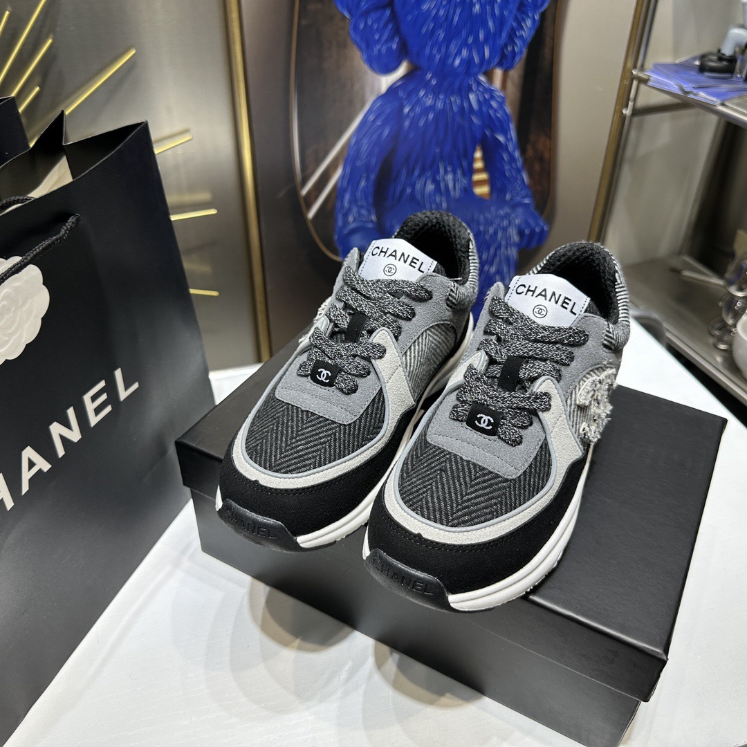 Women Top Quality C*hanel shoes