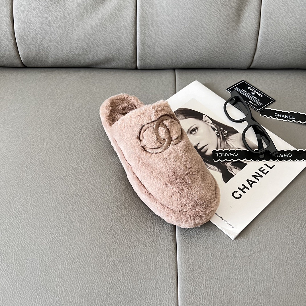 Women Top Quality C*hanel shoes