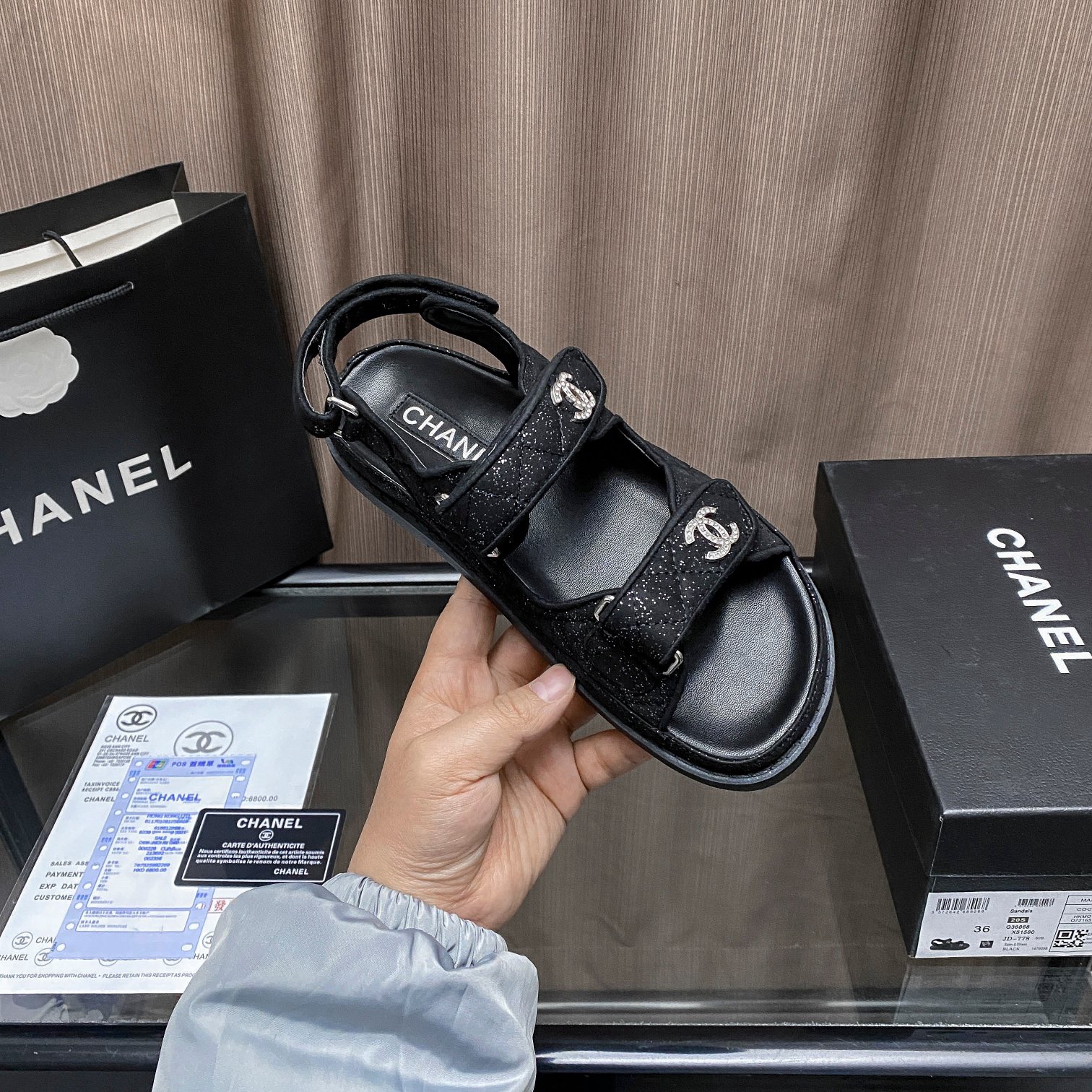 Women Top Quality C*hanel shoes