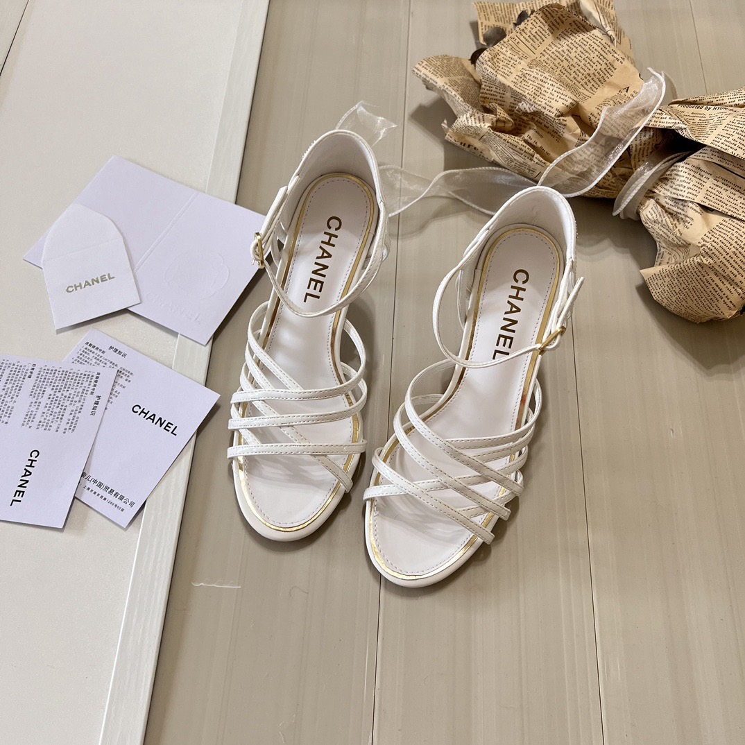 Women Top Quality C*hanel shoes