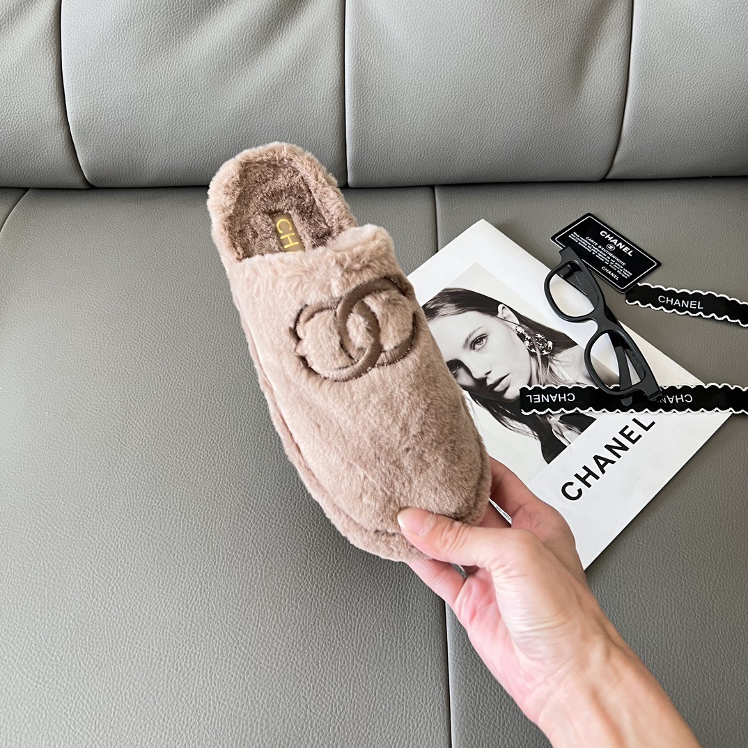 Women Top Quality C*hanel shoes