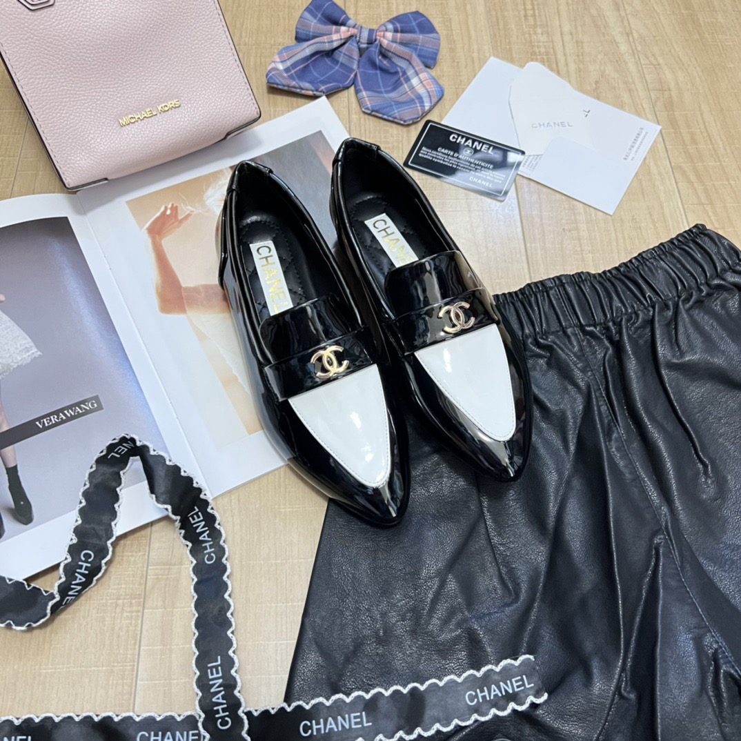 Women Top Quality C*hanel shoes