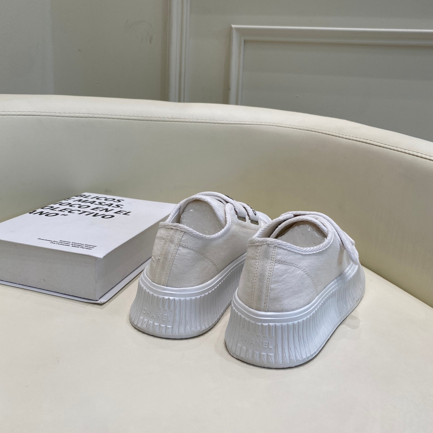 Men Women Top Quality C*hanel shoes