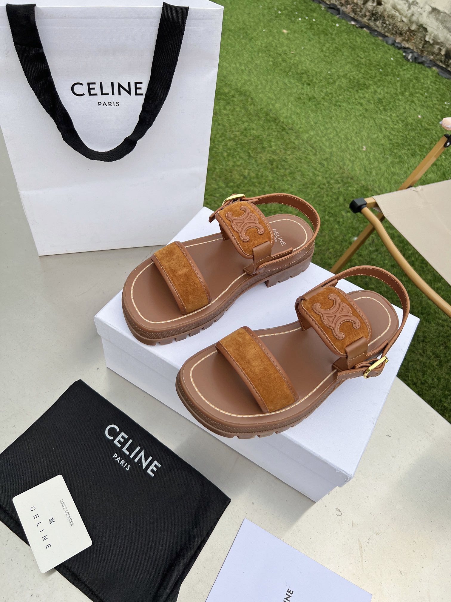 Women Top Quality C*eline shoes