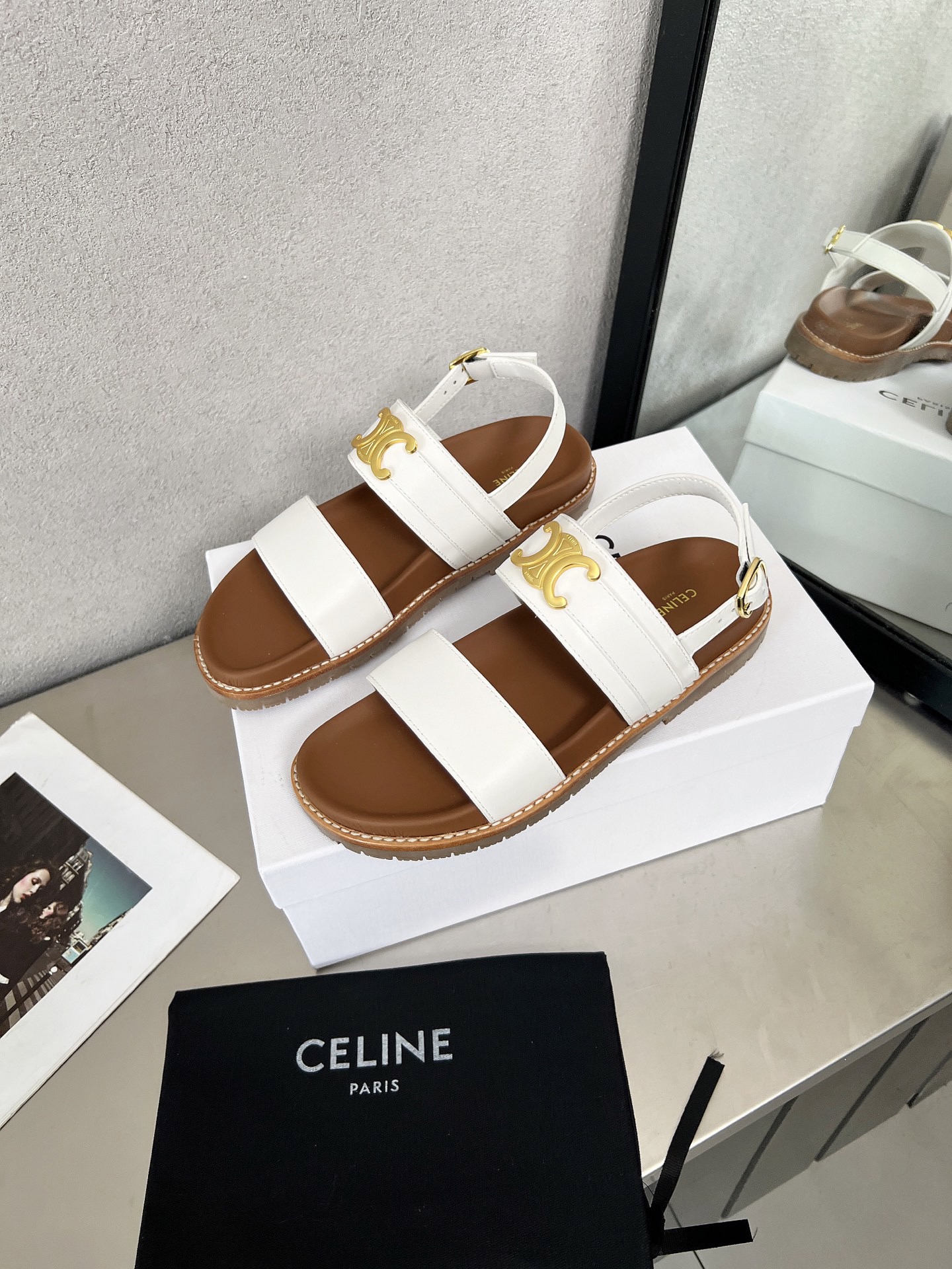 Women Top Quality C*eline shoes