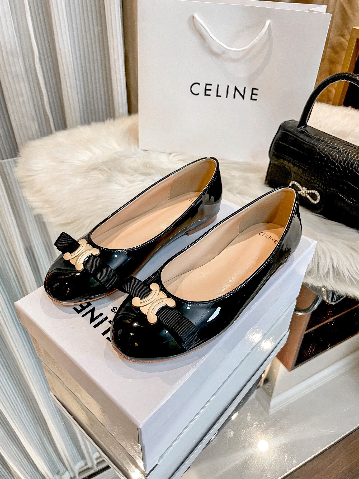Women Top Quality C*eline shoes
