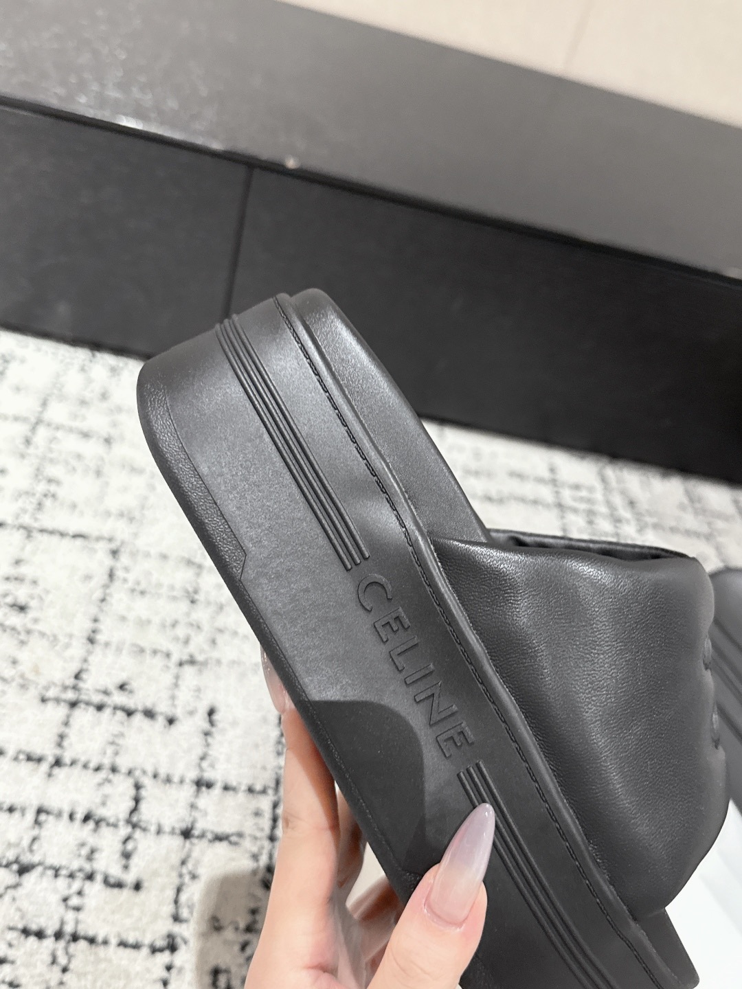 Women Top Quality C*eline shoes