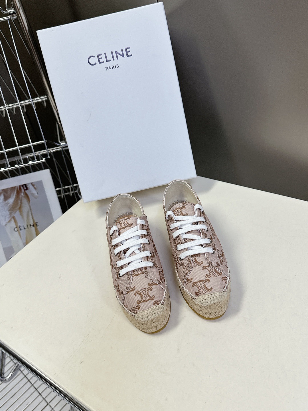 Women Top Quality C*eline shoes