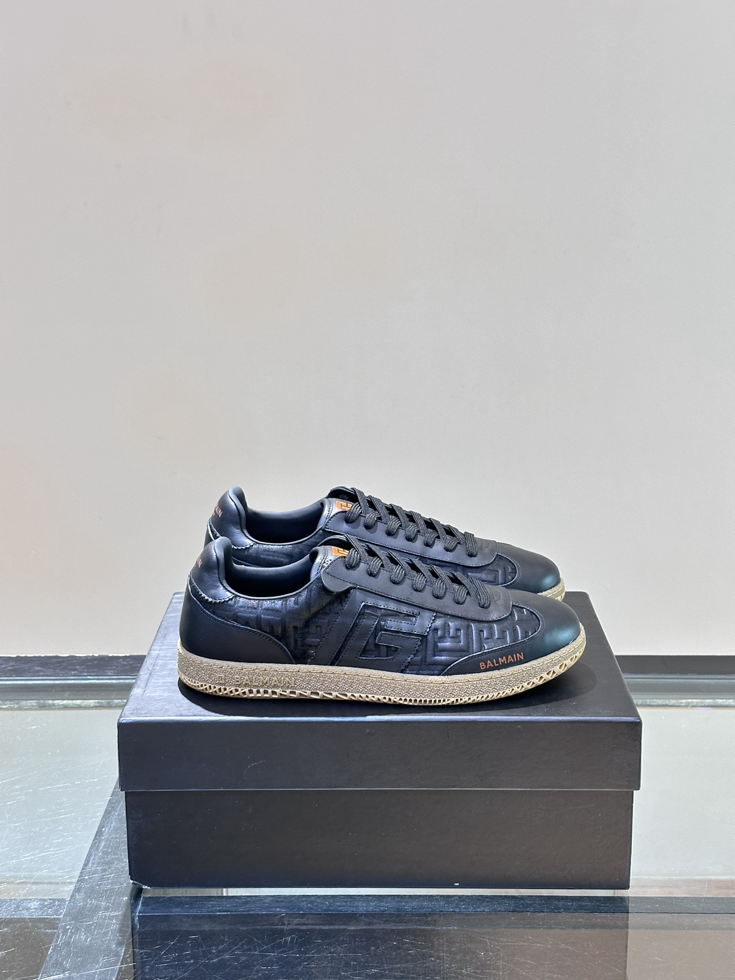 Women Men Top Quality B*almain shoes