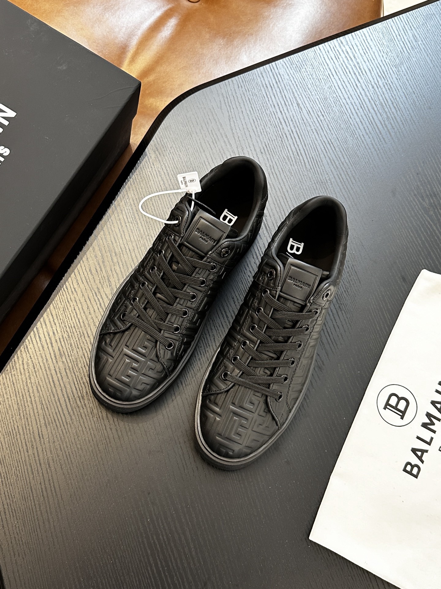 Women Men Top Quality B*almain shoes